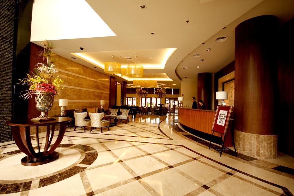The Avenue Plaza Hotel Naga  Exteriér fotografie