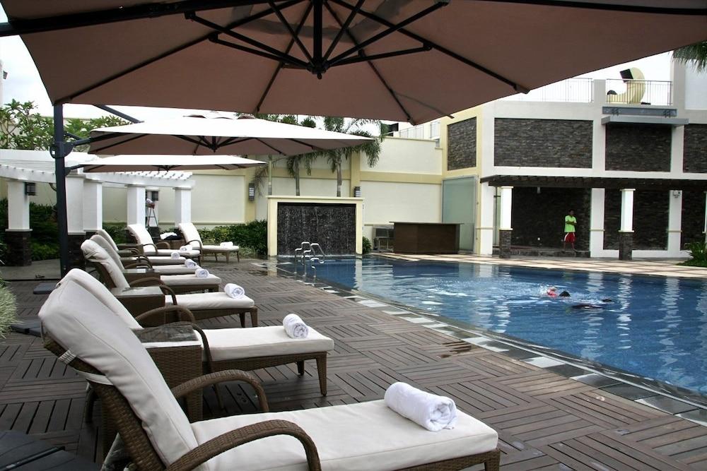 The Avenue Plaza Hotel Naga  Exteriér fotografie